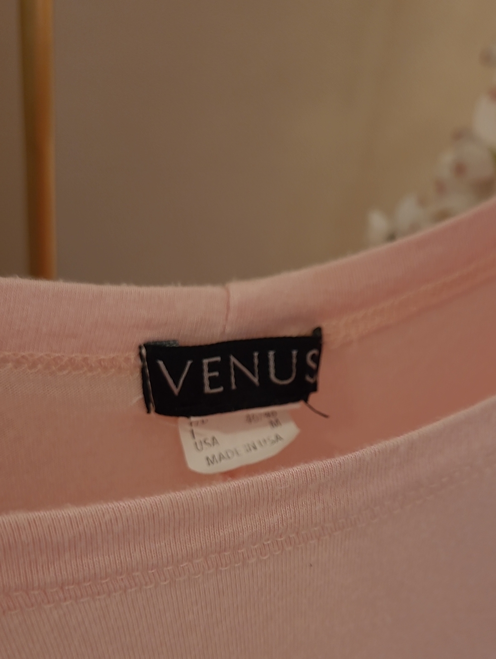 VENUS Off The Shoulder Top - Picture 4 of 4